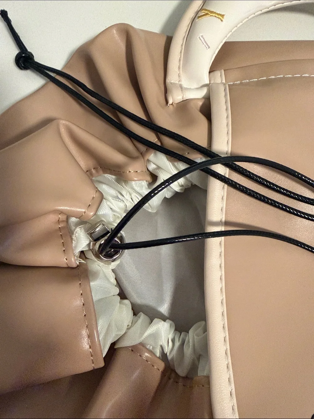Women's Beige Jewelry Bag